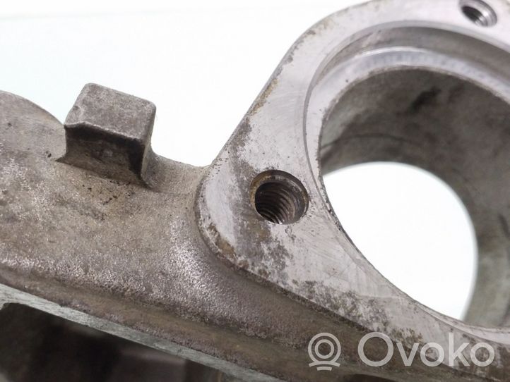 Opel Astra H Driveshaft support bearing bracket 55184510