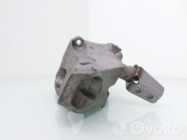 Volkswagen Transporter - Caravelle T6 Engine mounting bracket 7E0199370L