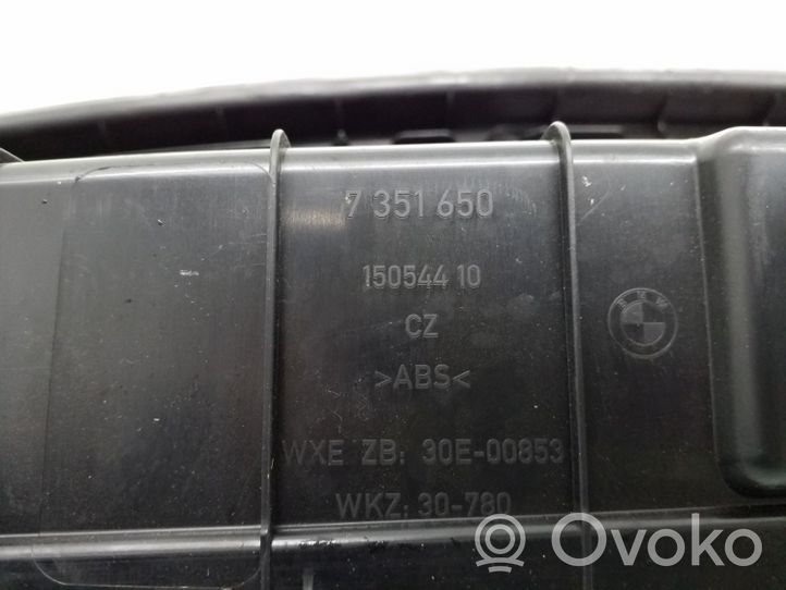 BMW 3 F30 F35 F31 Osłona pasa bagażnika 7351650