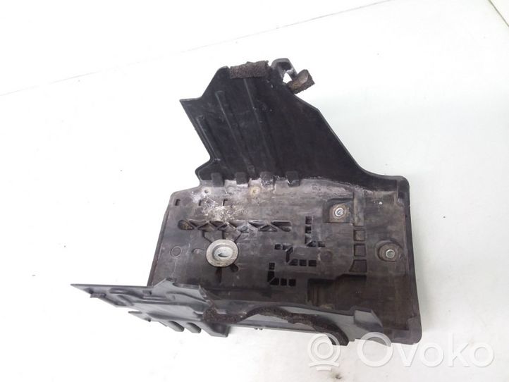 Volvo V60 Boîte de batterie 31299569