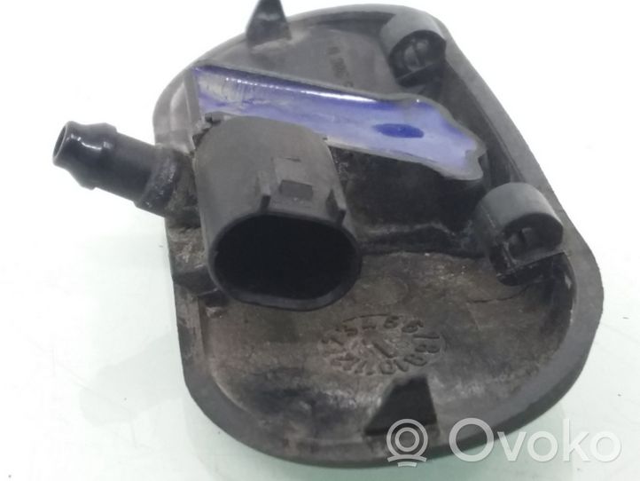 Audi A6 S6 C5 4B Buse de lave-glace 8E0955988D