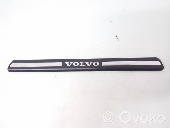 Volvo V60 Listwa progowa boczna 8659960