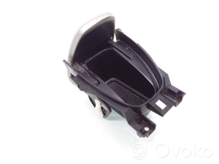 Citroen C5 Hansikaslokeron keskikonsoli 525529768