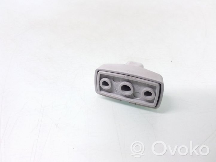 Volkswagen PASSAT B5.5 Sun visor clip/hook/bracket 3B0857561B