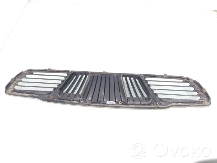 Daewoo Lanos Grille de calandre avant 96215294