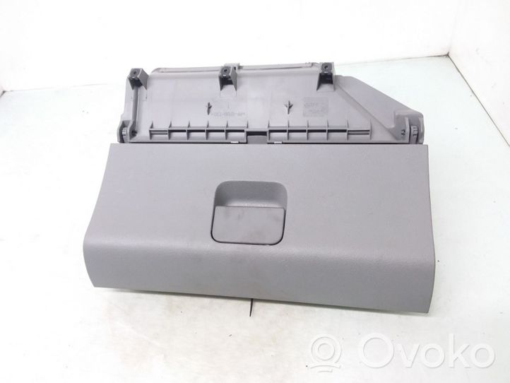 Volkswagen Polo IV 9N3 Glove box set 6Q1857097AP