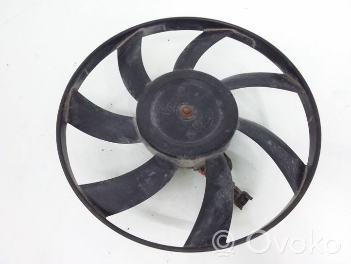 Volkswagen Caddy Electric radiator cooling fan 813971955