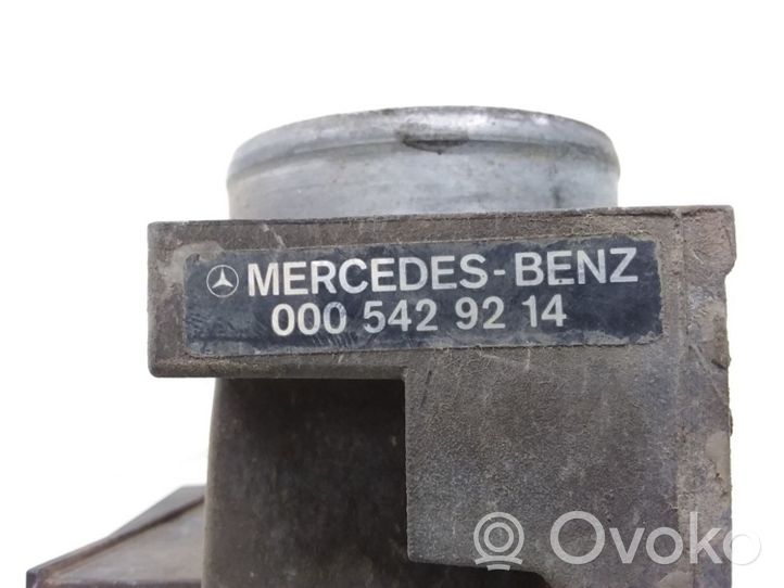 Mercedes-Benz E W124 Przepływomierz masowy powietrza MAF 0005429214