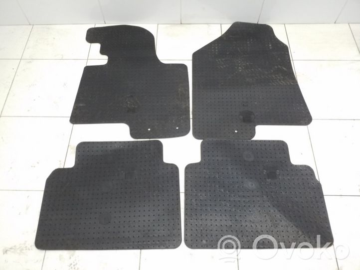 Hyundai ix35 Kit tapis de sol auto 2Y131ADE00