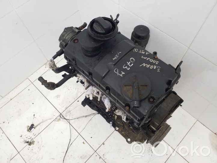 Volkswagen Sharan Engine AUY