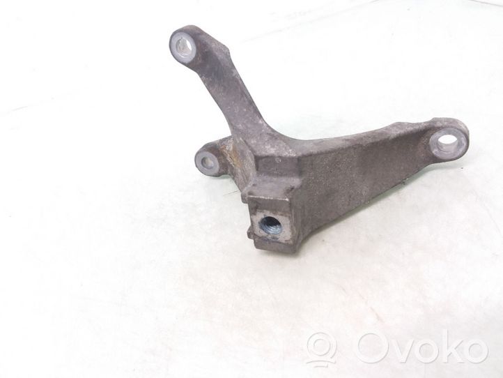 Volvo V50 Support de boîte de vitesses 3M517M125