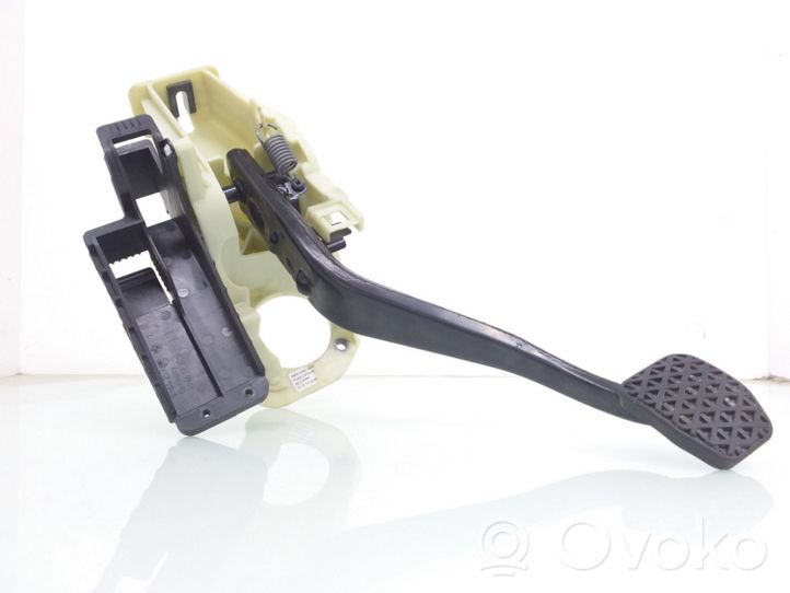 BMW M5 Brake pedal 6782665