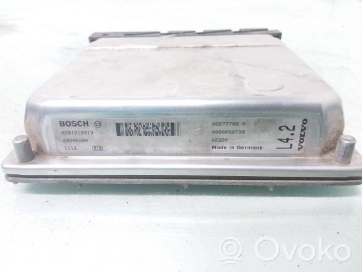 Volvo XC70 Calculateur moteur ECU 08677708A