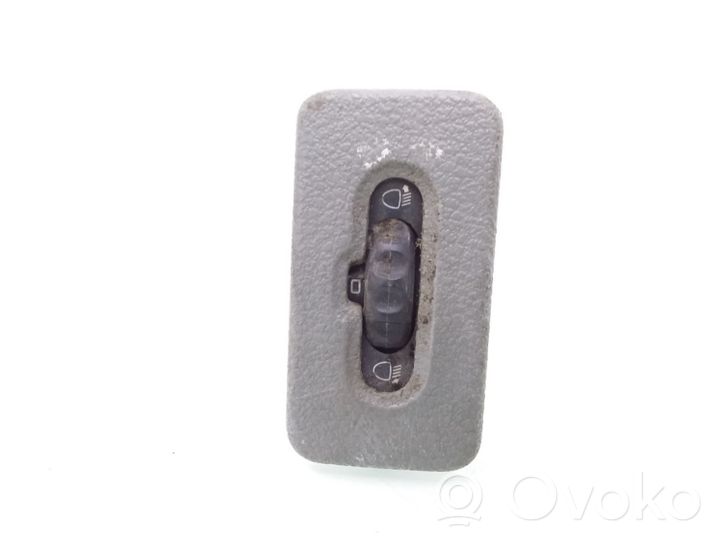 Opel Movano A Interruptor de control de altura del faro delantero 8200060042