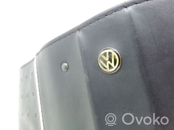 Volkswagen PASSAT B6 Instrukcja obsługi 