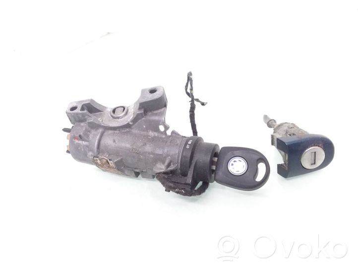 Volkswagen Polo Verrouillage de commutateur d'allumage 4B0905851G