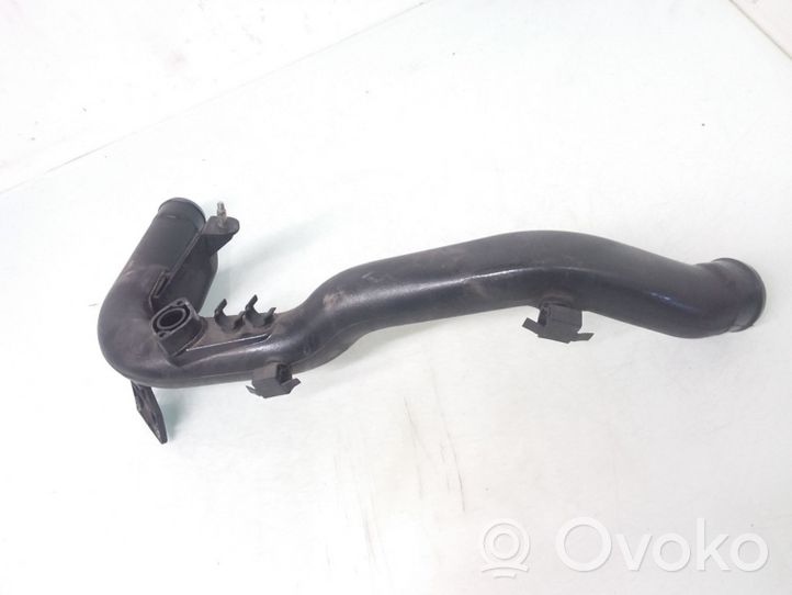 Audi A4 S4 B5 8D Tube d'admission de tuyau de refroidisseur intermédiaire 8D0145840L