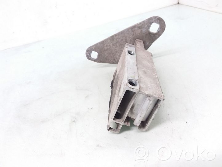 Audi A4 S4 B5 8D Smorzatore/ammortizzatore d’urto per paraurti posteriore 8D0807332C