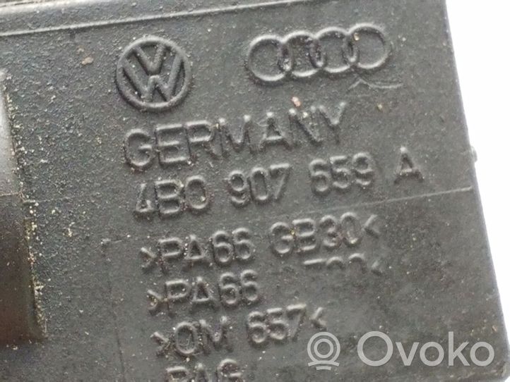 Audi A3 S3 8P Saasteanturi 4B0907659A