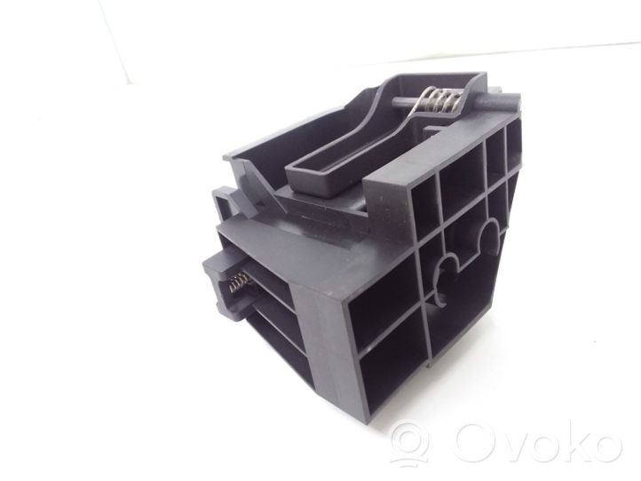 BMW 3 F30 F35 F31 Staffa di montaggio copertura ripiano portaoggetti 9918012429