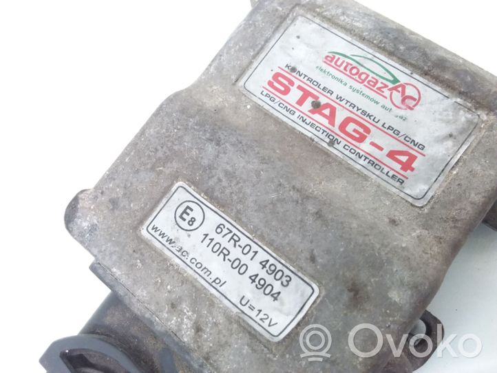 Subaru Legacy Module d'unité de contrôle GPL 67R014903