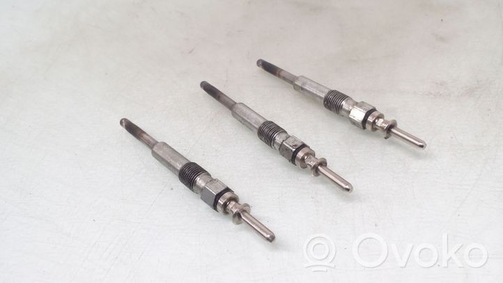 BMW 5 E39 Glow plug Y507J