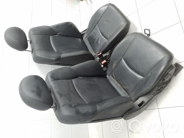 Mercedes-Benz C W203 Kit intérieur A2118200126