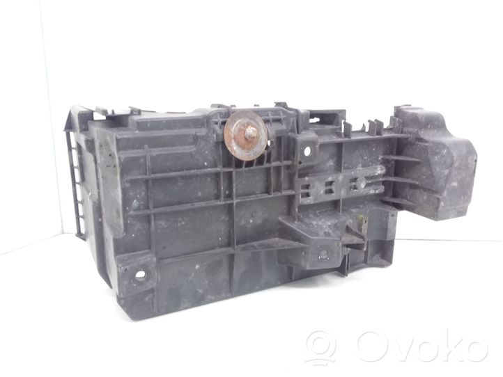 Opel Vectra C Battery tray 24413805