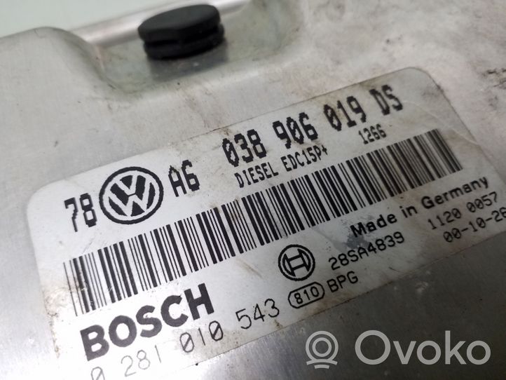 Volkswagen PASSAT B5.5 Variklio valdymo blokas 038906019DS
