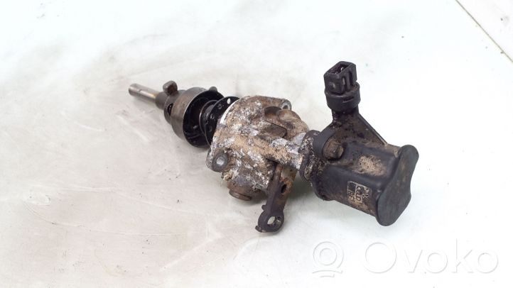 Volkswagen PASSAT B3 Gear selector/shifter in gearbox 02A945413