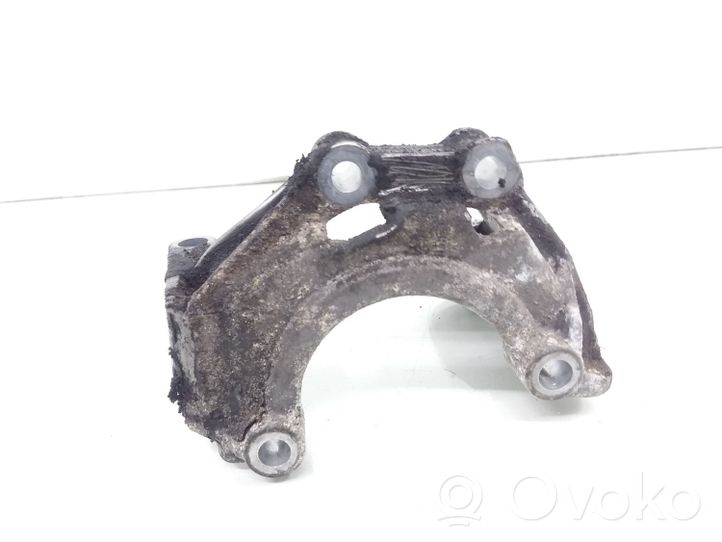 Audi A4 S4 B8 8K Supporto di montaggio della pompa del servosterzo 06E145393E