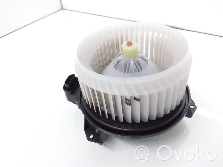 Toyota Auris E180 Ventola riscaldamento/ventilatore abitacolo AV2727008085