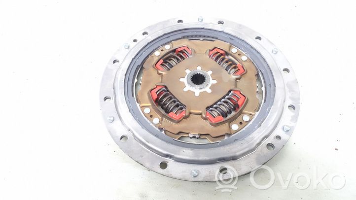 Toyota Auris E180 Disque d'embrayage 6F161053