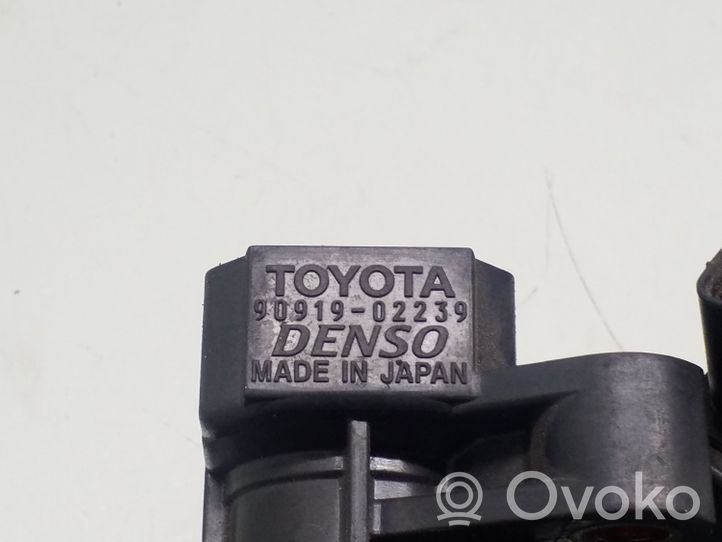 Toyota Corolla E110 Bobine d'allumage haute tension 9091902239