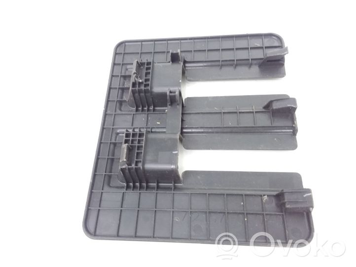 Toyota Verso Rivestimento binario portellone scorrevole 721570F040