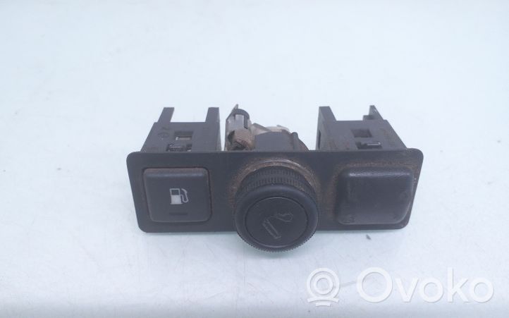 Opel Combo C Cigarette lighter 13114078