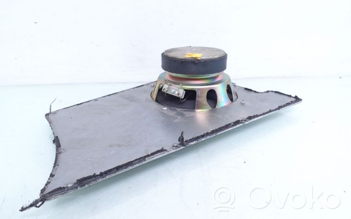 Audi A4 S4 B5 8D Subwoofer speaker 111791J