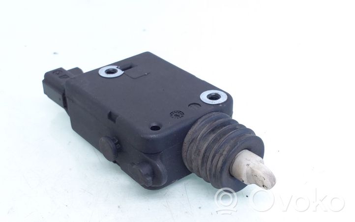 Opel Astra G Serrure verrouillage de coffre/hayon 90460062