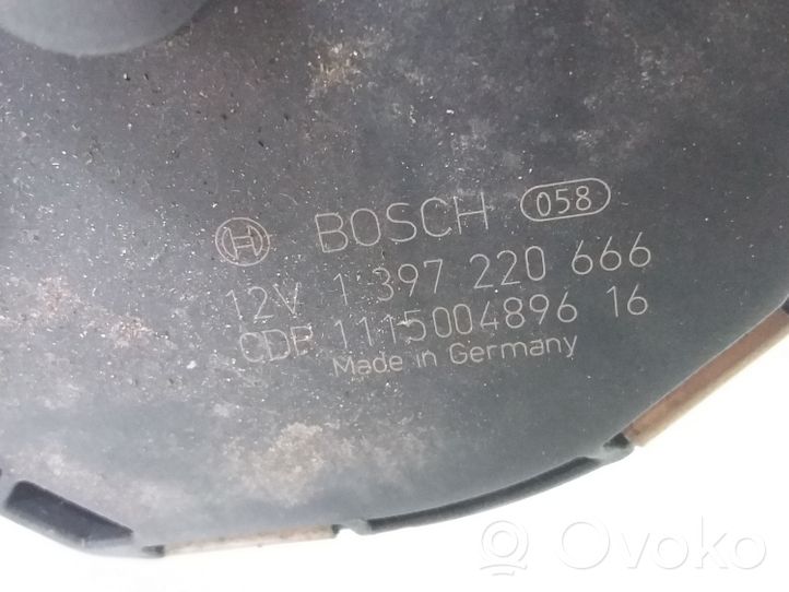 Mercedes-Benz E A207 Etupyyhkimen vivusto ja moottori 1397220666