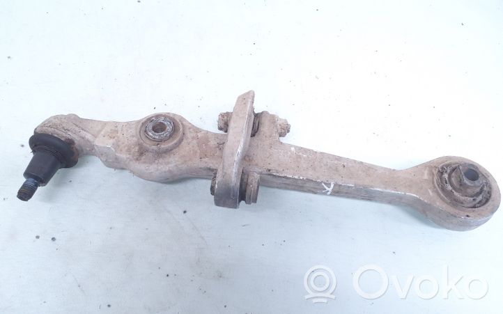 Audi A4 S4 B5 8D Braccio di controllo sospensione anteriore 4D0407155P