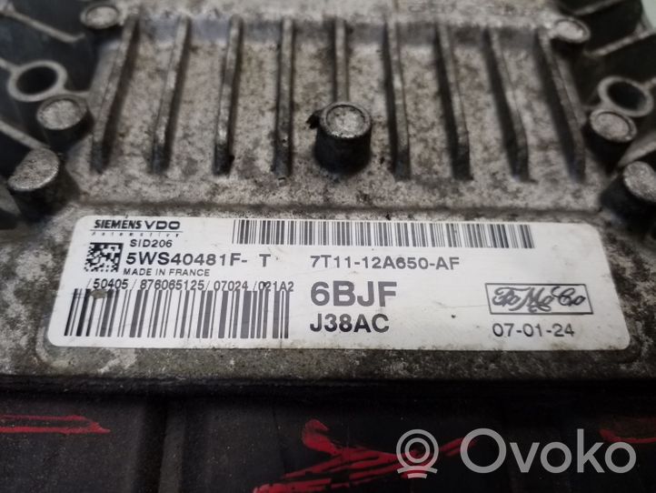 Volvo C30 Calculateur moteur ECU 7T1112A650AF
