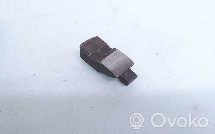 Opel Astra F Valve rocker arm 