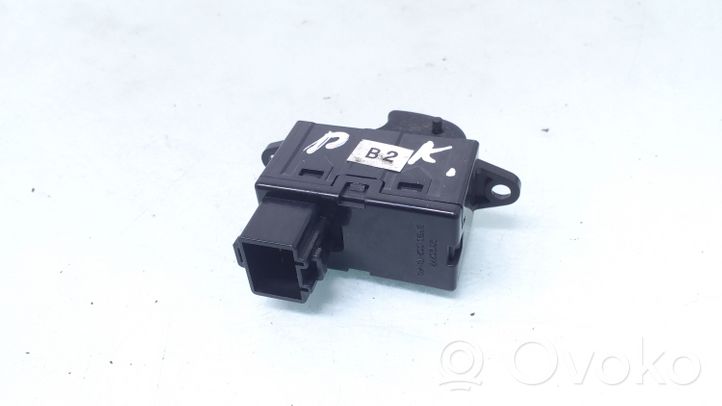 Chevrolet Tacuma Electric window control switch 96190777