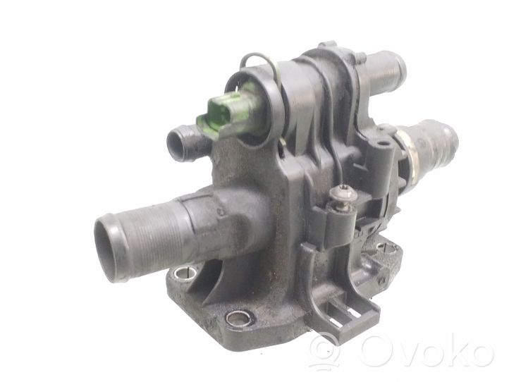 Volvo C30 Boîtier de thermostat / thermostat 9647767180