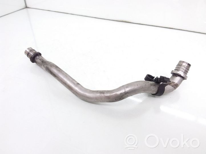 Volkswagen Touareg I Durite de refroidissement tube 07Z103466E