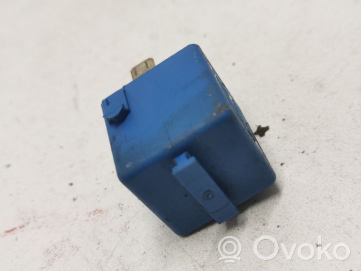 BMW 5 E34 Other relay 1388911
