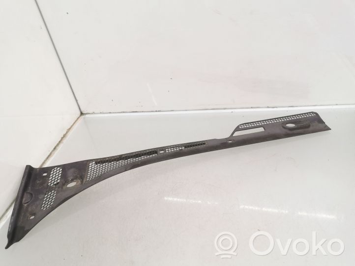 BMW 5 E34 Rivestimento del tergicristallo 1946125