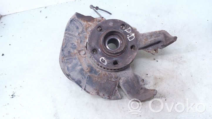 Skoda Octavia Mk1 (1U) Front wheel hub spindle knuckle 1J0256