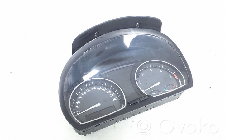 BMW X3 E83 Tachimetro (quadro strumenti) 62113416113