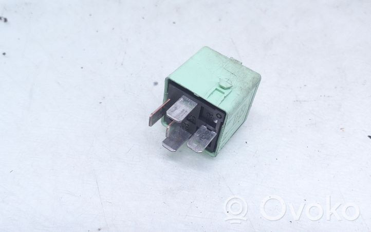 BMW X5 E53 Other relay 61368373700